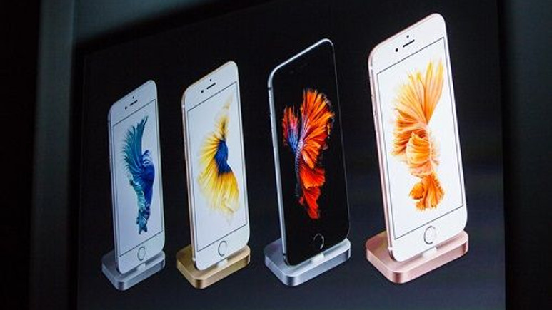 iPhone 6S ailesine eşlik eden hareketli duvar kağıtları