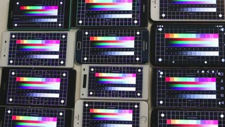 En kapsamlı karşılaştırma: Sony Xperia Z5 ve Z5 Compact diğer amiral gemilerine karşı! Video