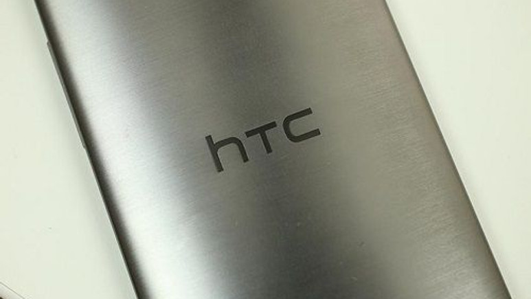 HTC A9 orta düzey bir telefon gibi görünüyor