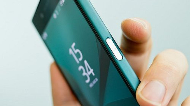 Xperia Z5 ve Xperia Z5 Compact için kapsamlı bir güncelleme yayınlandı