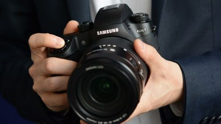 Samsung, Almanya'da dijital fotoğraf makinesi satışlarını durdurdu