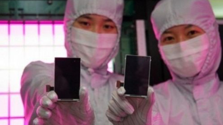 Apple iPhone 8'de Samsung yapımı ekranlar mı kullanacak?
