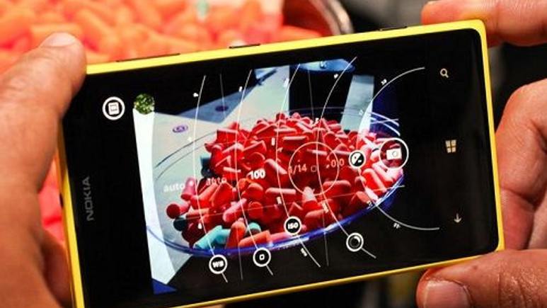 ''Lumia Camera'', Windows 10 yüklü Lumia 1020 için yayınlandı
