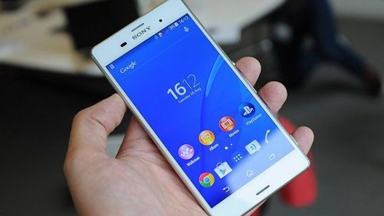 Sony bu defa Xperia Z3 serisi cihazları güncelledi