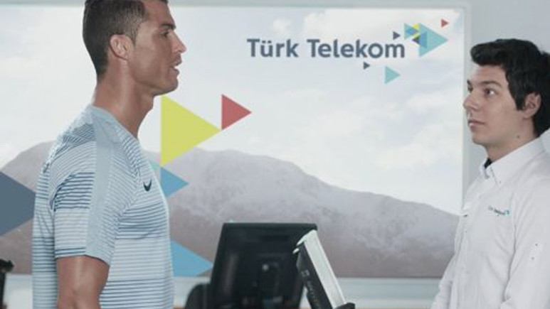 Türk Telekom Ronaldo’yu Fiber Güçlü GiGA 4.5G ile hızlandırıyor