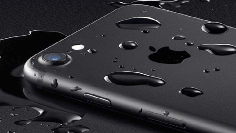 iPhone'a su kaçınca nasıl temizlenir?