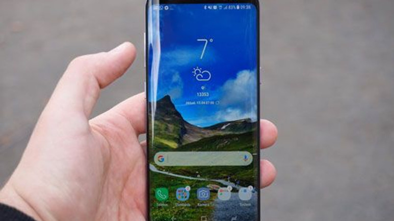 Galaxy S8'in arayüzü güncellendi!