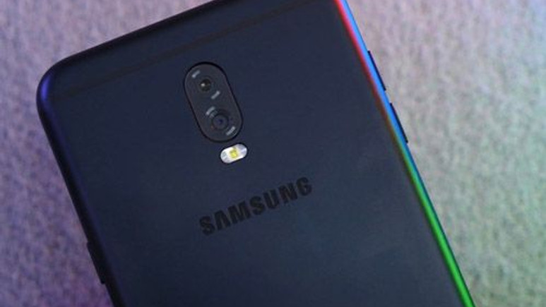 Galaxy J7+ resmi tanıtım öncesi sızdırıldı