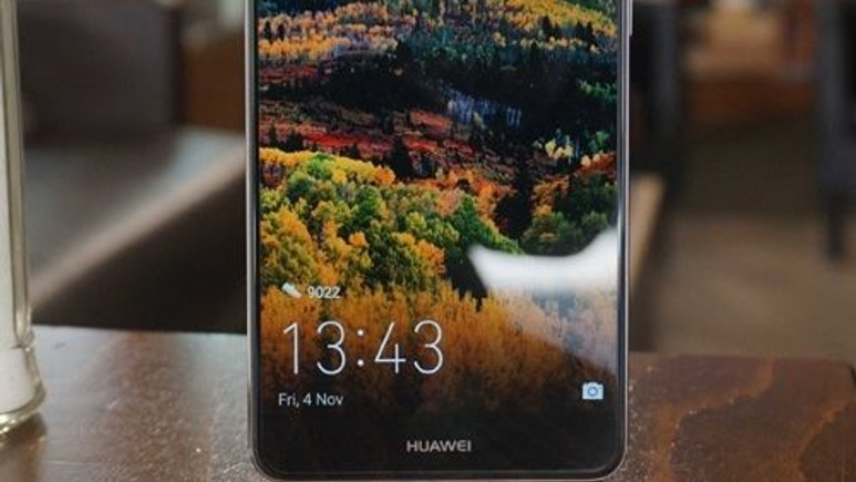 Huawei Mate 10, Android 8.0 ile gelen ilk telefon olabilir!