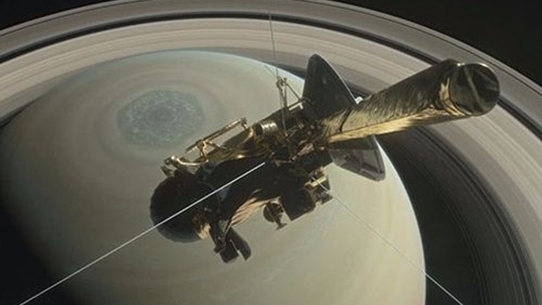 Cassini bugün düşürülüyor!