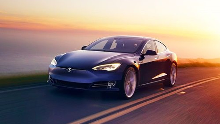 Tesla şarj istasyonlarını rekreasyon alanlarına çevirecek!