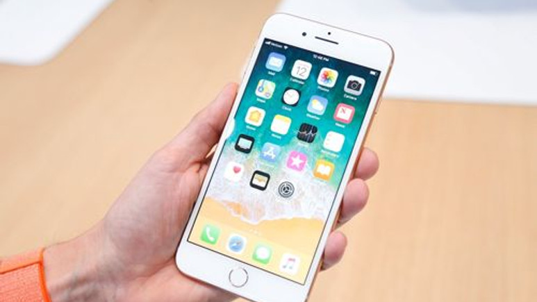 iPhone 8 Plus ve Galaxy Note 8: Video sabitleme karşılaştırması