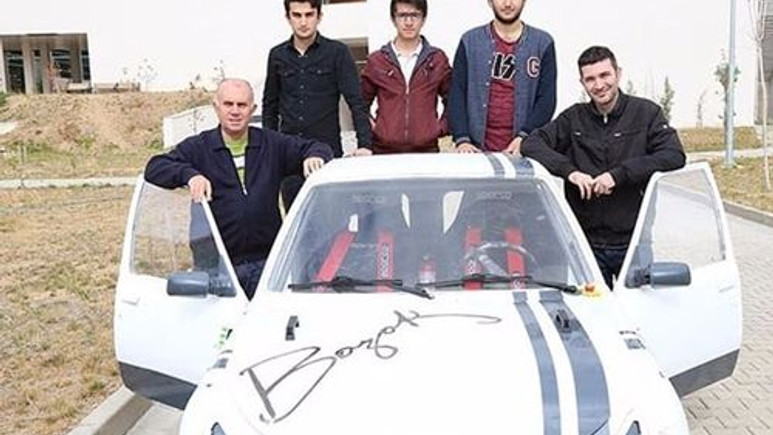 Yük taşıyan elektrikli araç ürettiler!