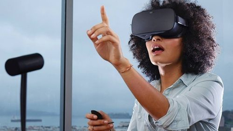 Oculus Rift'in fiyatında büyük indirim!