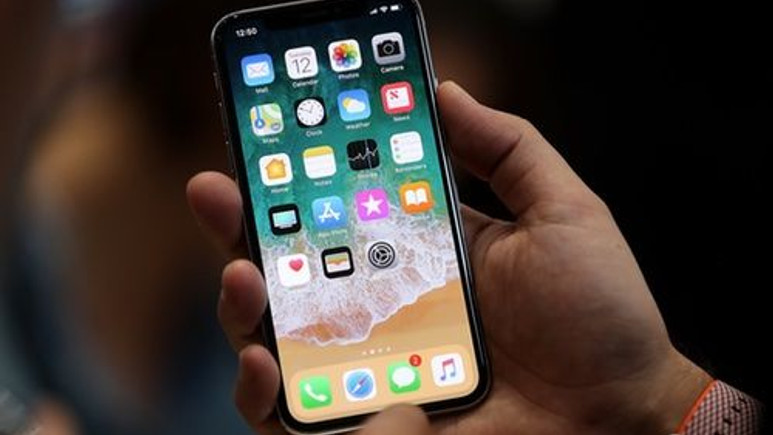 iPhone X sayesinde mobil endüstri büyüyecek!