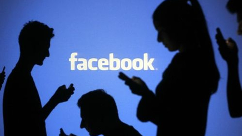 Facebook sipariş almaya başlıyor!