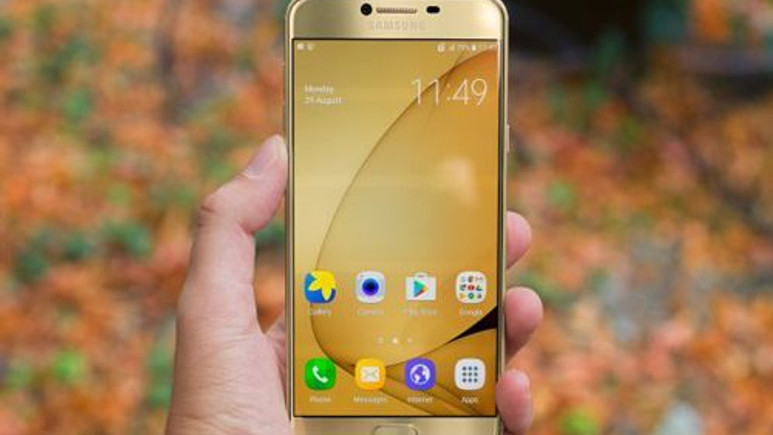 Samsung Galaxy C7 Pro duyuruldu