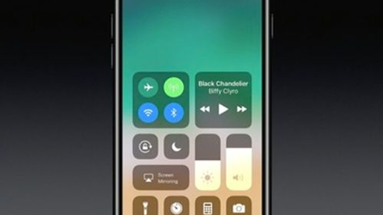 iOS 11 Beta'nın duvar kağıdı burada!