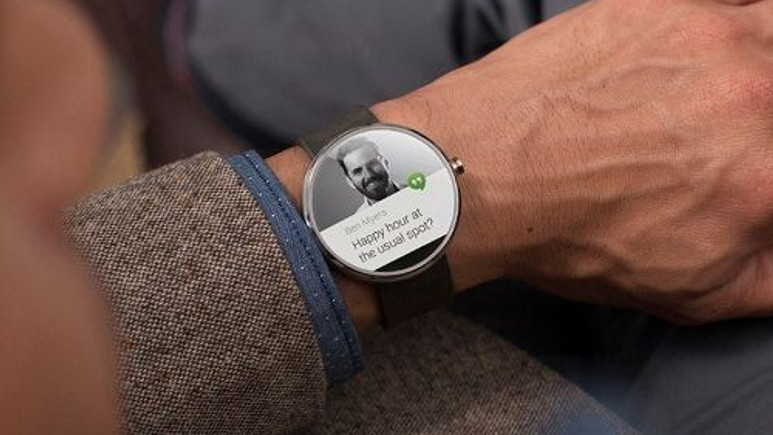 Moto 360 SmartWatch geri döndü!