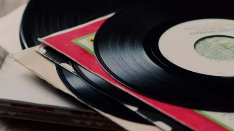 Sony, CD yerine plağı seçti!