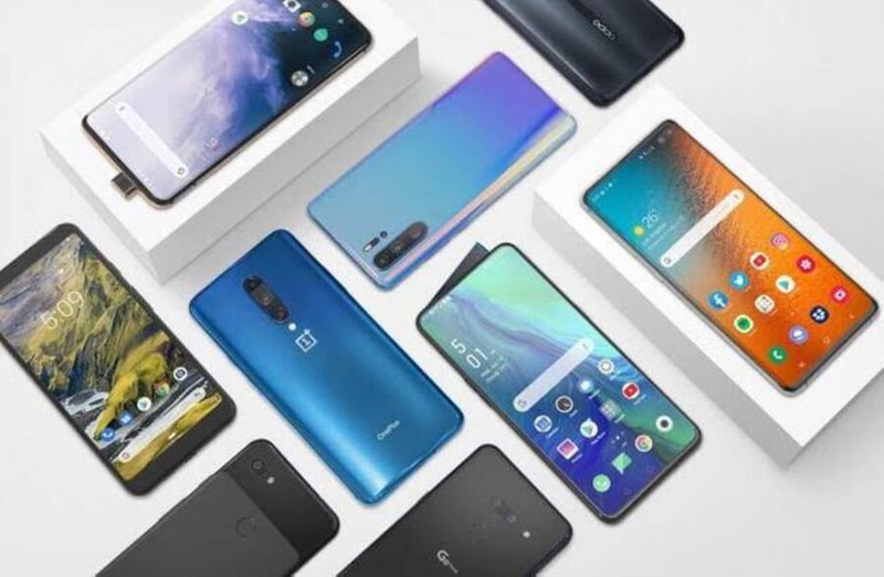Yok artık! Bu akıllı telefonlar döviz kuruna kafa tutuyor! - Resim: 1