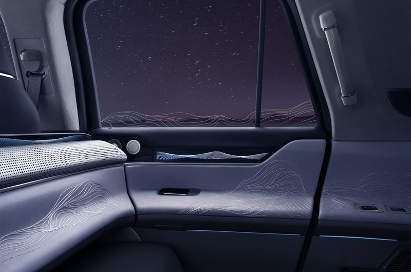 Sadece 30 adet üretilen ultra lüks SUV Navigator One! - Resim: 1