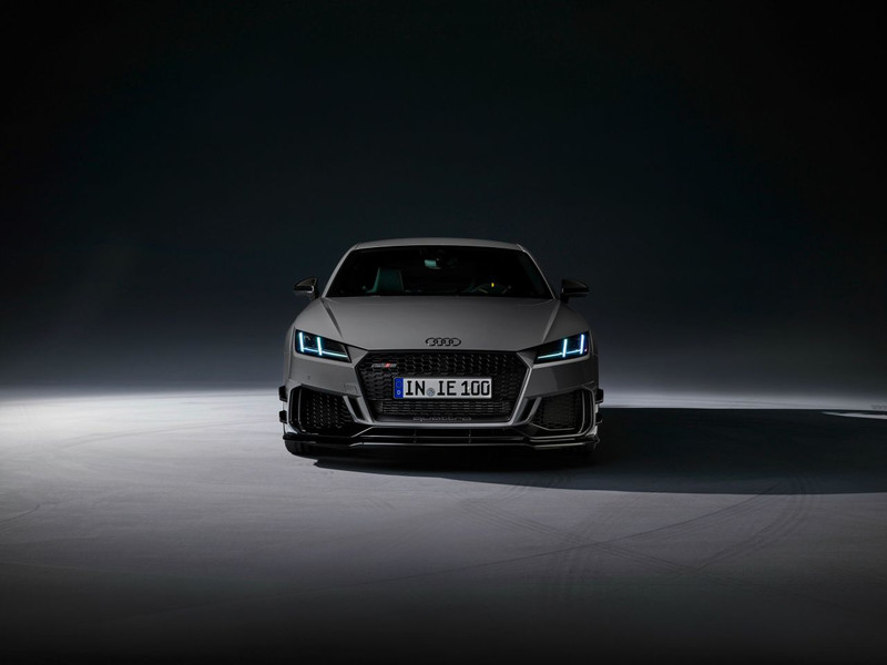 Sadece 100 adet! Audi TT RS Coupe Iconic Edition! - Resim: 1