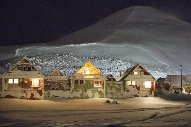 Ölmenin yasak olduğu Longyearbyen kasabası - Page 2