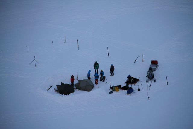 Ölmenin yasak olduğu Longyearbyen kasabası - Page 4