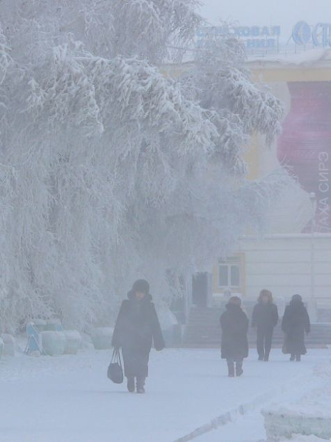Eksi 64 derecede yaşayan Yakutsk kenti sakinleri - Page 4