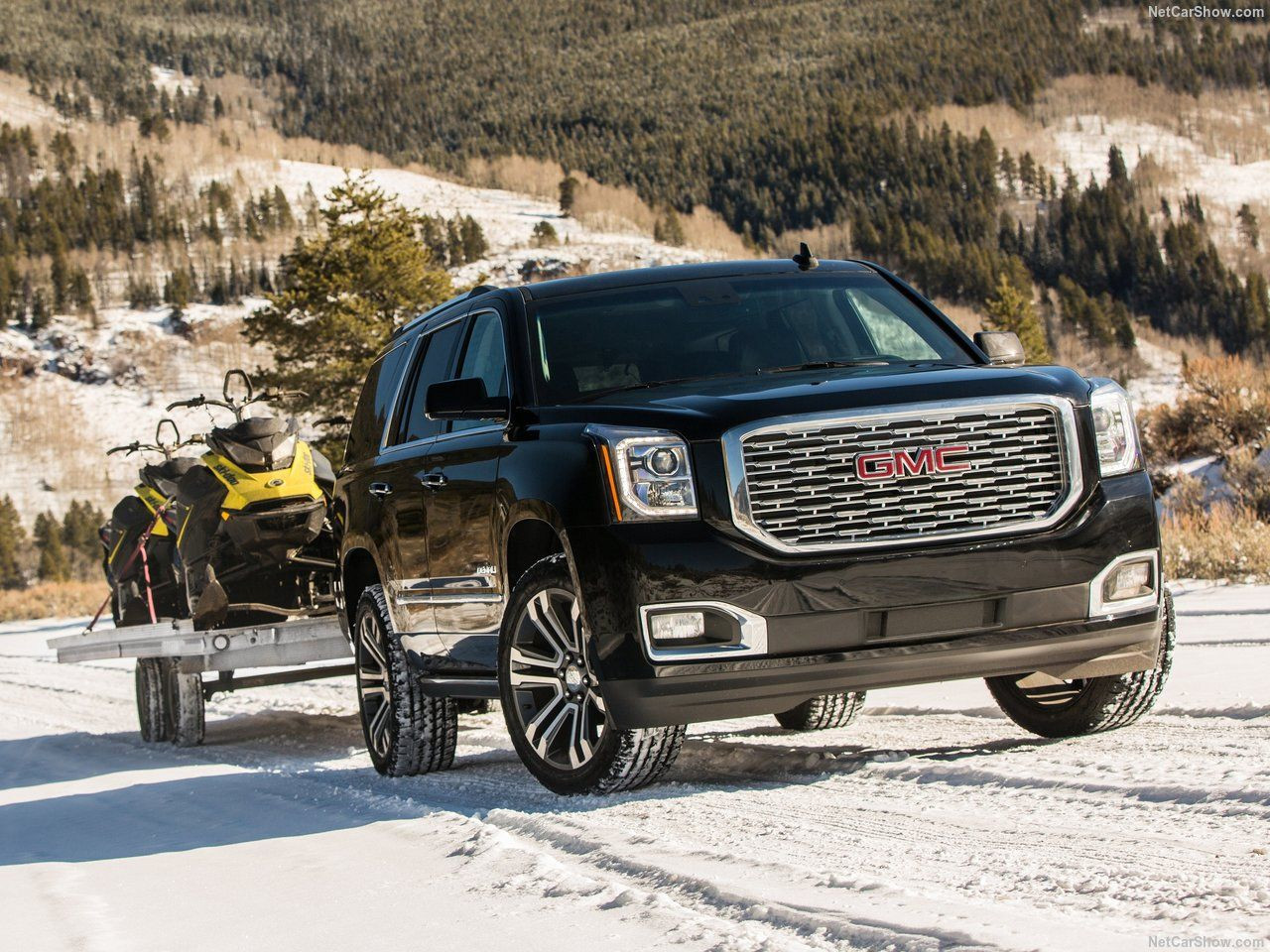 GMC Yukon Denali 2018 - Page 3