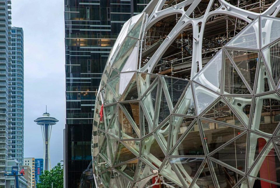 Amazon, ilham verme ümidiyle ofisini yağmur ormanlarına benzetti - Page 1