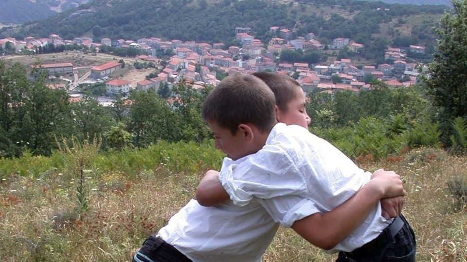 İtalya yok olmamak için 1 euroya ev satıyor - Page 3