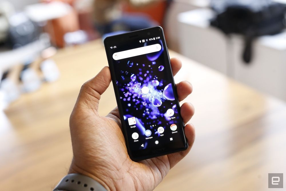Xperia XZ2 ve Xperia XZ2 Compact'a yakından bakın - Page 1