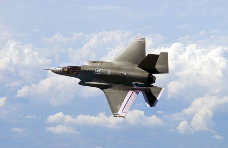İlk Türk F-35 göklerde! - Page 1