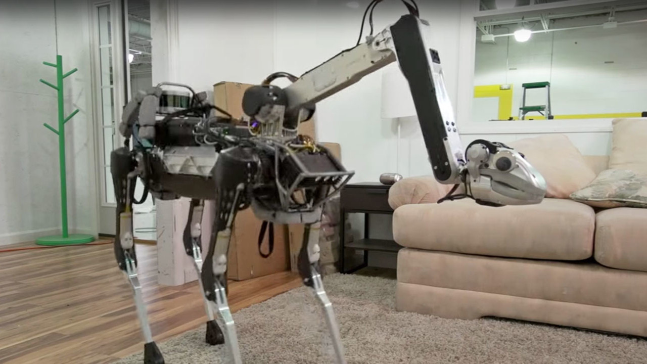 Robot köpek SpotMini satışa çıkarılıyor!