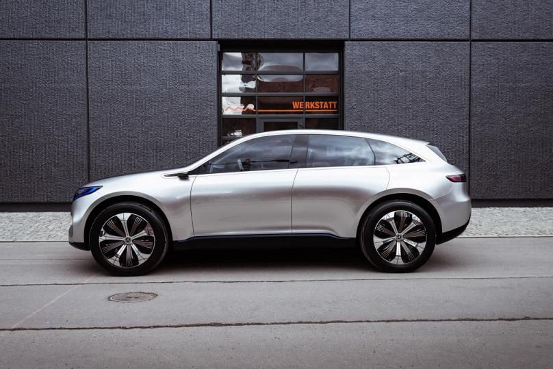 İşte karşınızda Mercedes-Benz EQC! - Page 3