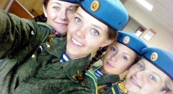 Rusya'nın fenomen kadın polisleri! - Page 3