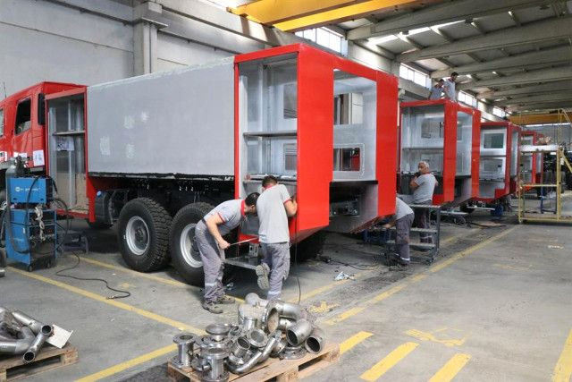 Türkiye'nin ilk elektrikli itfaiye aracı! - Page 4