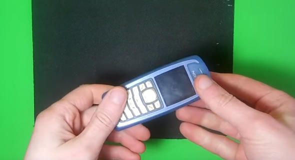 Eski Nokia telefonunu bakın neye dönüştürdü? - Page 1