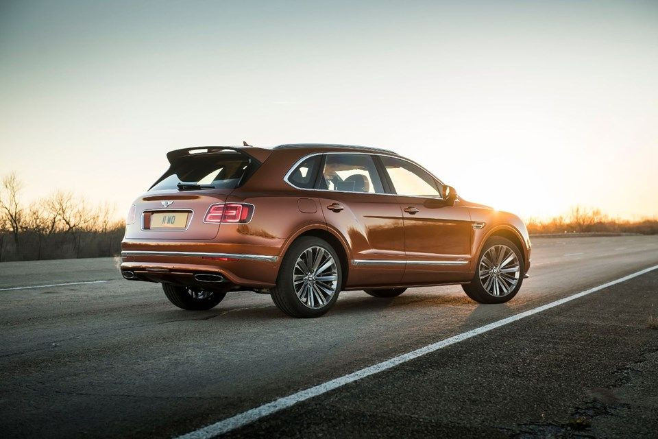Bentley’den dünyanın en hızlı ve lüks aracı: Bentayga Speed! - Page 1