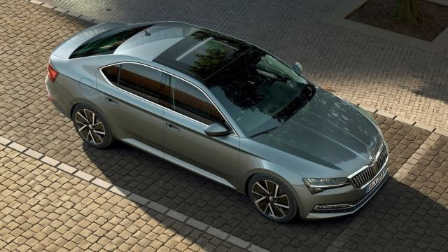 2020 Skoda Superb fiyatlarına Kasım zammı! İşte yeni fiyatlar - Page 3