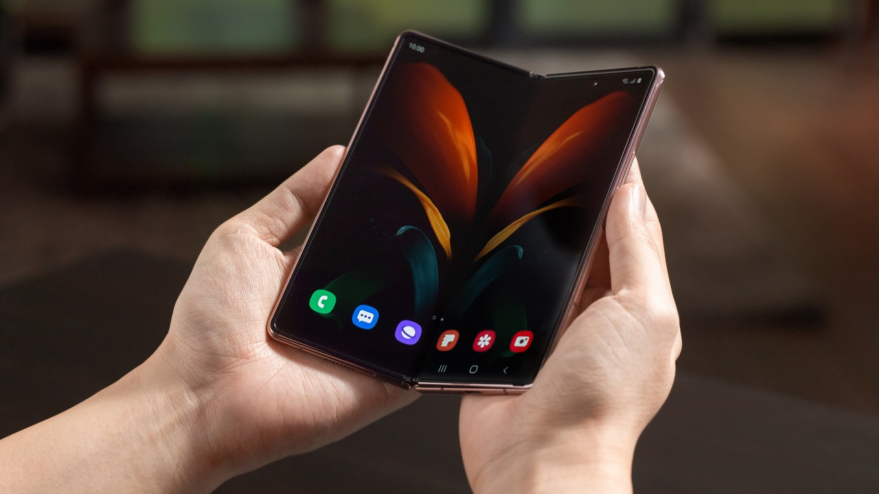 Xiaomi 2021'de yeni katlanabilir telefonlarla geliyor!