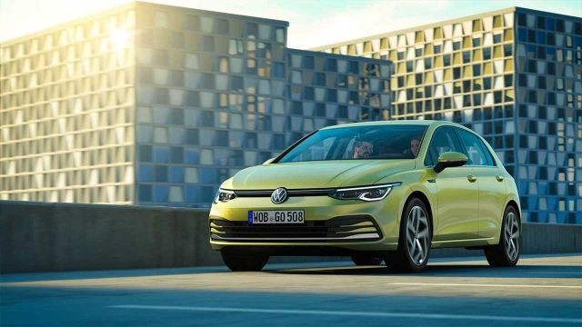 2020 Volkswagen Golf fiyatları çakıldı! İşte yeni fiyatlar - Page 1