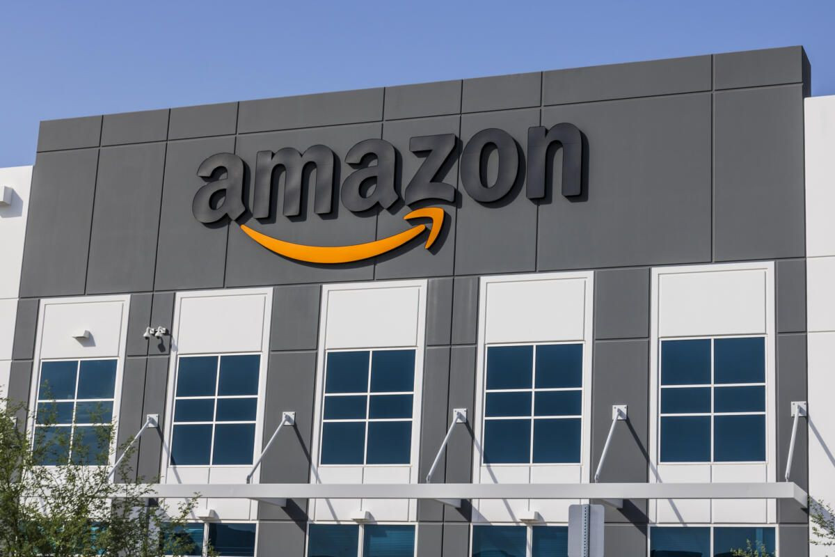 amazon-building-shutterstock-681649-eiWT.jpg