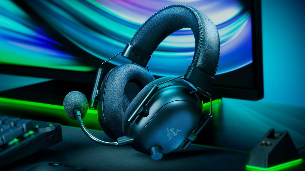 best wireless gaming headset 2021 2 p65a