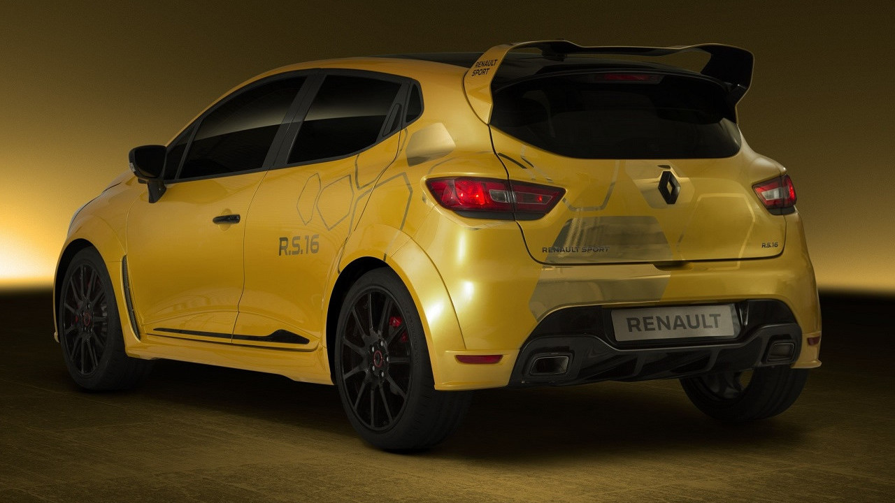 Renault Clio almayı düşünenlere büyük sürpriz! Liste fiyatında 125 bin TL fark ediyor!