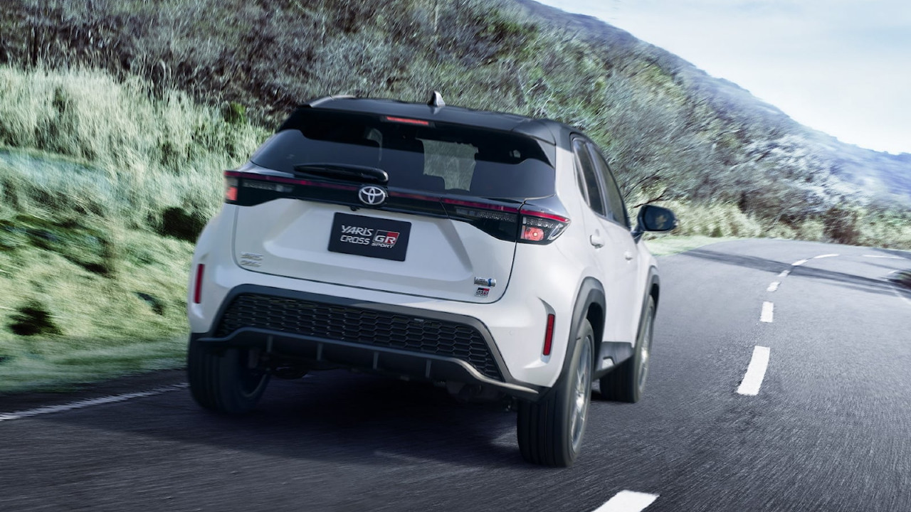 Toyota yeni Yaris GR ve Yaris Adventure modellerini tanıttı!
