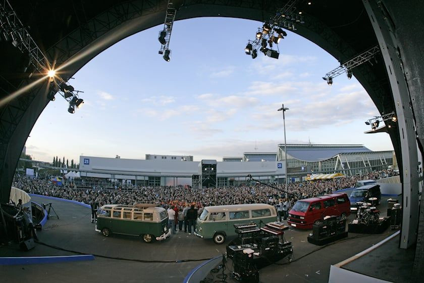 Volkswagen 16 yıl aranın ardından sevilen "Minibüs" festivalini duyurdu! - Page 4