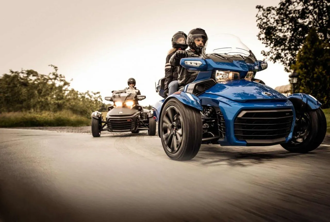 brp-can-am-spyder-f3-t-1-30py.jpg.webp